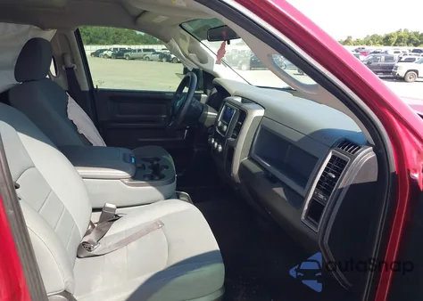 2014 Ram 1500 Tradesman из США, поврежденный, VIN 1C6RR6KG7ES211113